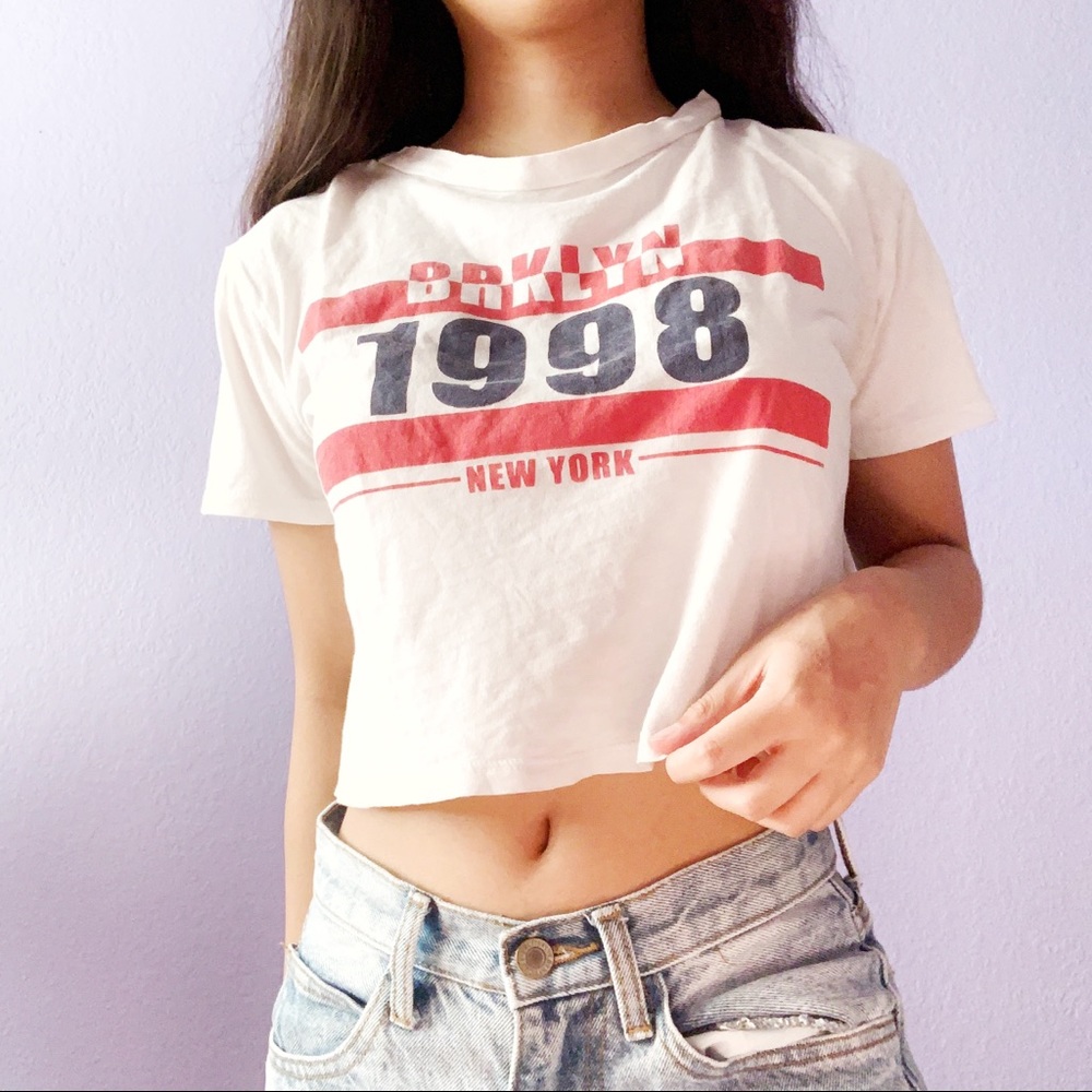 H&M Graphic Crop Top